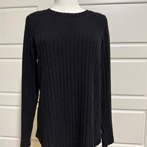 Automet Black Knit Sweater